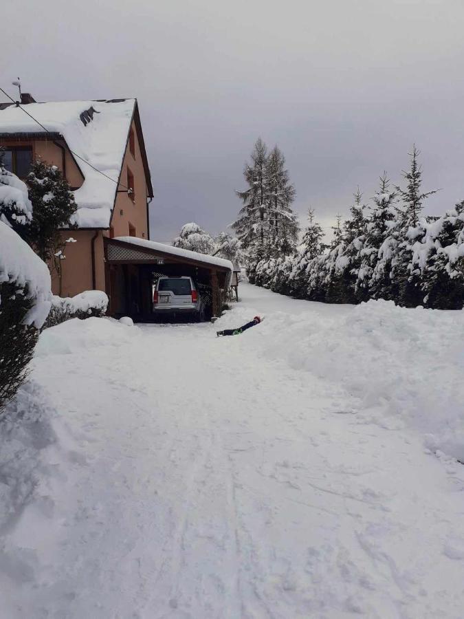 Pokoje Na Brzegu Lapsze Wyzne Exterior foto