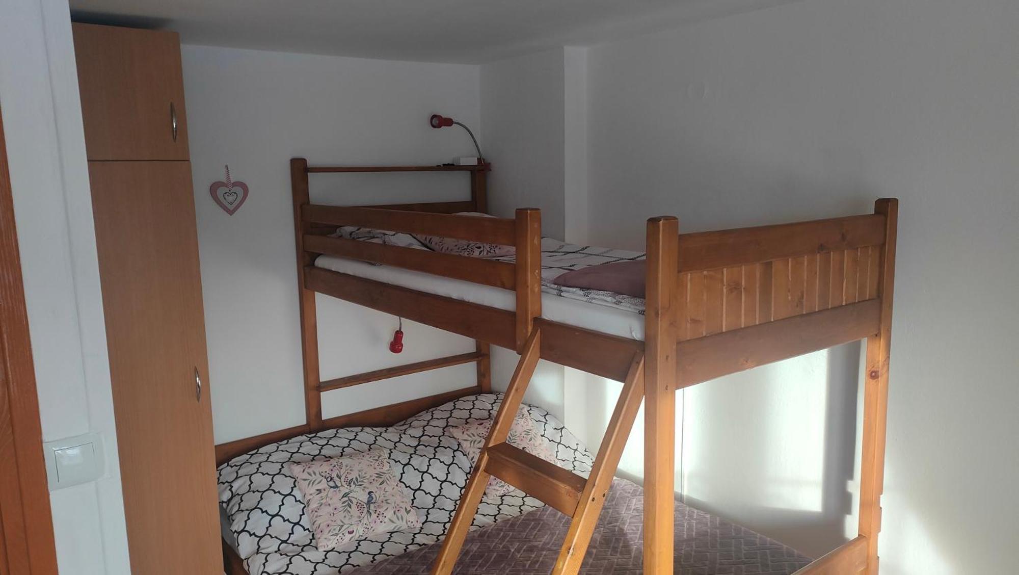 Pokoje Na Brzegu Lapsze Wyzne Exterior foto